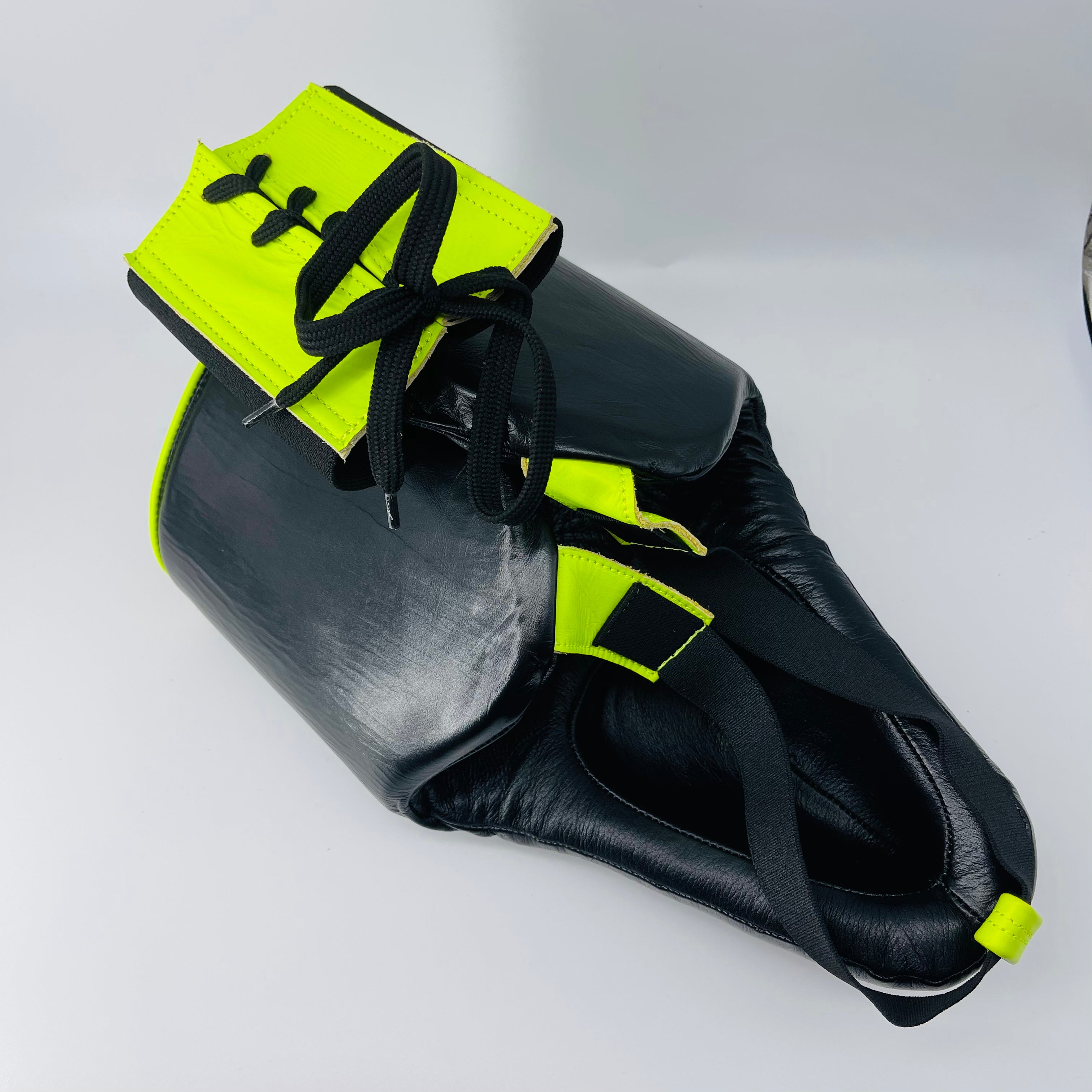 Groin Protector Cup (Black/Neon Green)